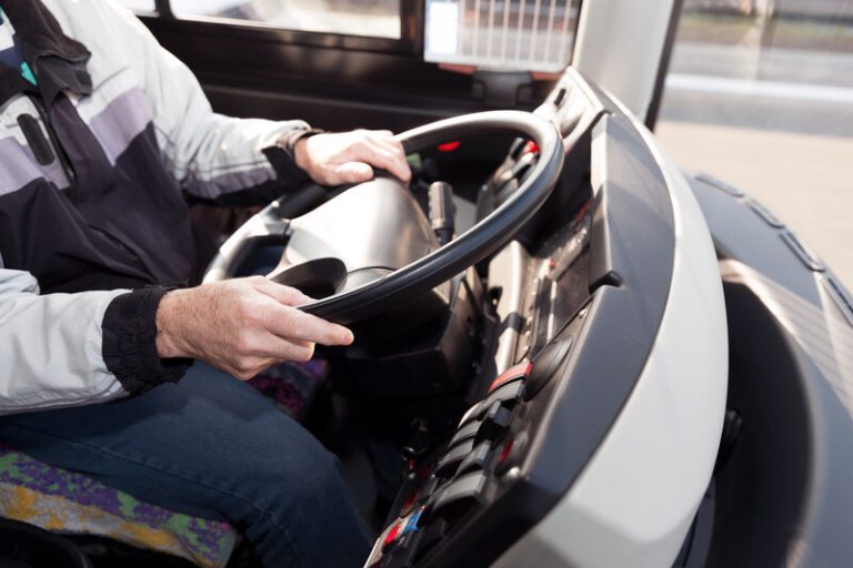 Your Guide To Get Your Commercial Driver Licence In BC